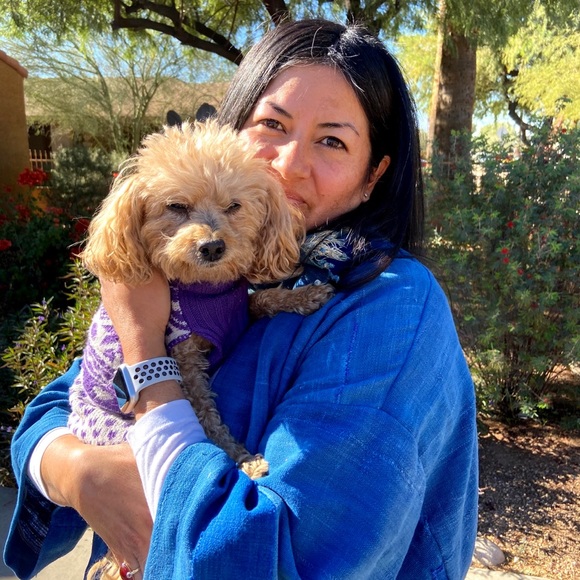 Meet your Posher, Justine - Picture 2 of 2